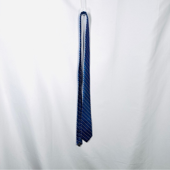 Oscar de la Renta Blue Striped Polyester Tie Vintage Businesscore Classic - Picture 3 of 8